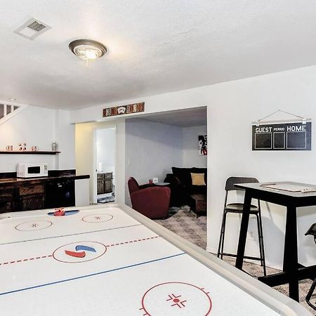 WOW! Spacious Retreat&amazing yard 2400+4bd/3bth Wichita Exterior foto