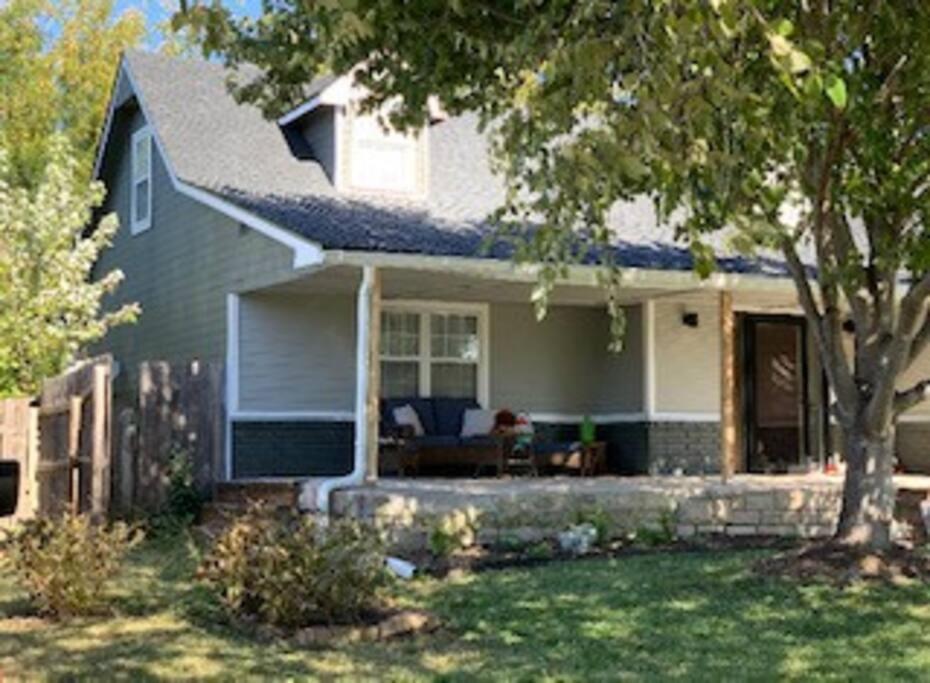WOW! Spacious Retreat&amazing yard 2400+4bd/3bth Wichita Exterior foto
